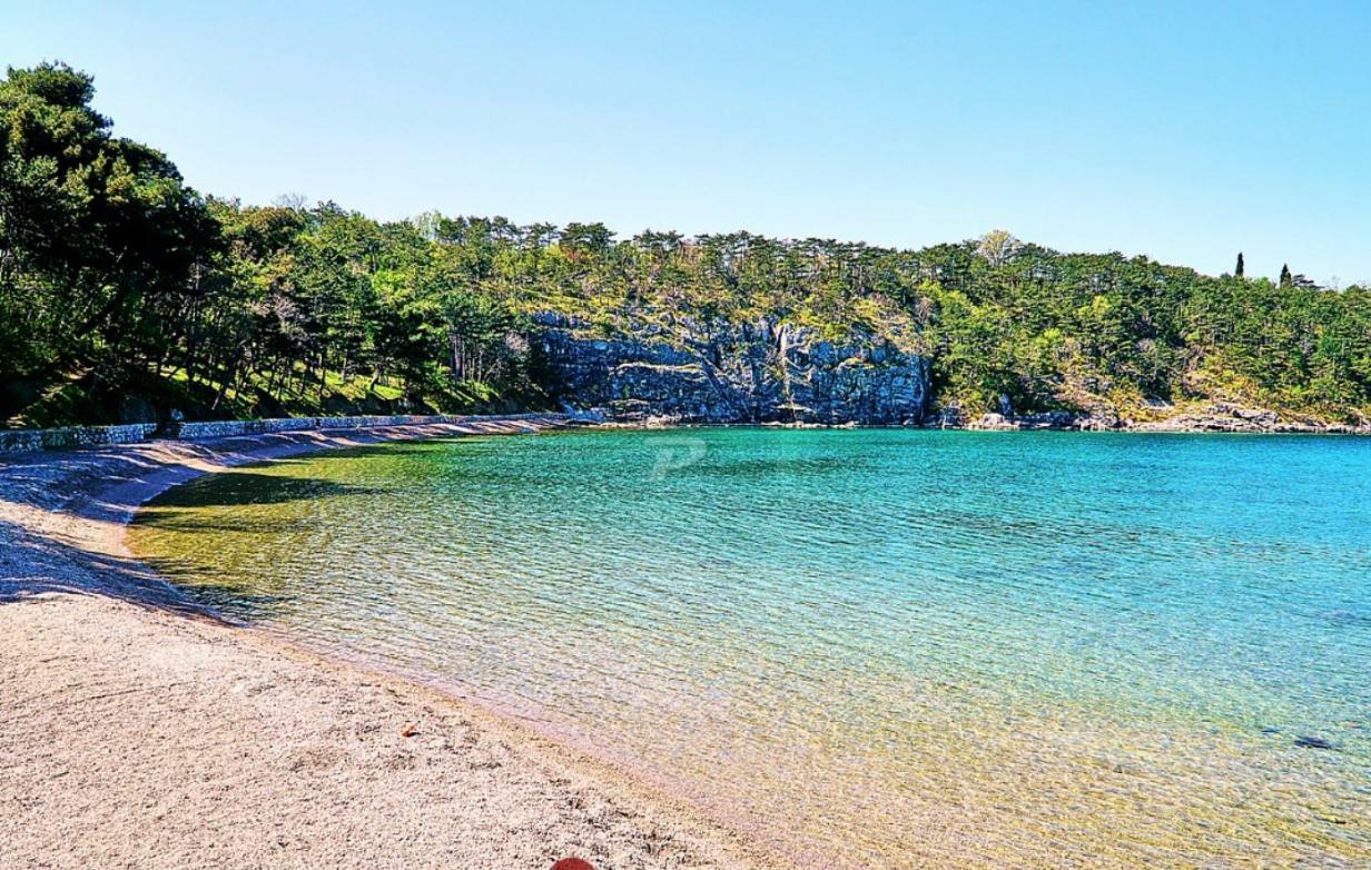 Villa Masha Omisalj Bagian luar foto